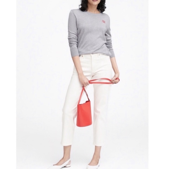 Banana Republic!! ❤️Ciao Ciao super lightweight sweater. - Picture 2 of 5